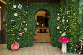 Alice In Wonderland Bat Mitzvah Bat Mitzvah Party Theme Flo Alice In Wonderland Tea Party Birthday Wonderland Party Decorations Alice In Wonderland Decorations