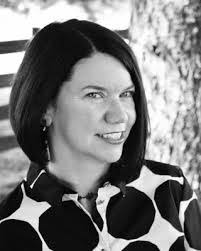 Gina Underwood's Instagram, Twitter & Facebook