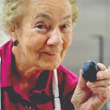 Thelma Davison's Instagram, Twitter & Facebook