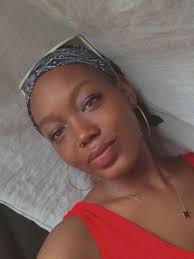 Tension amoureuse : une belle histoire à Paris