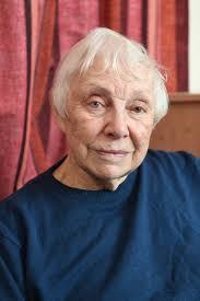 Retired policewoman Barbara McArthur uses detective skills to track down  thieves