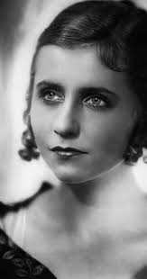 The Passing Tramp: A Life of Crime: Alice in Murderland, Alice Campbell,  1887-1955 (Alice Campbell's Mysteries Reissued by Dean Street Press)