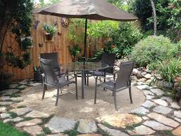 Decomposed Granite Patio With Flagstone Border Traditional Landscape San Diego By Revolution Landscape Houzz