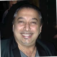 Robin's Jean: Employee Directory