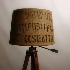5 Idees Pour Decorer Avec Une Toile De Jute Dekoholic Interesante 5 Idees Pour Decorer Avec Une Sacs De Cafe Creations En Toile De Jute Toile De Jute