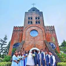 El milagro del marido celoso muestra a un hombre apuñala a su mujer después de que ella ha sido acusada injustamente de adulterio. Caleruega Church Wedding Package Wedding And Debut Package Philippines