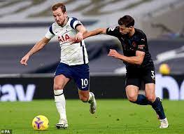 Gundogan là người đã kết thúc pha bóng này bằng một cú sút quyết đoán. Premier League Tottenham Outplay Man City To Top The Table Man Utd Edge Past West Brom At Old Trafford