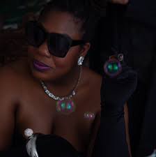 Listen To Elle.Morris Music Online: Artist Bio, Merch, Tours