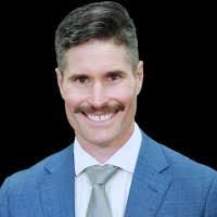 Glen Peachey's Instagram, Twitter & Facebook