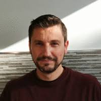 30+ perfiles de «Oscar Castilla»