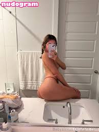 babyalexus Гола изтичане OnlyFans снимка 48 - Nudogram v2.1