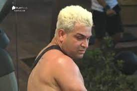 Evandro santo grava mensagem pedindo mais uma chance para continuar em a fazenda 10. A Fazenda 10 Evandro Santo Fala Sobre O Seu Vicio Em Drogas