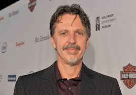 Tim Kring aura la Touch