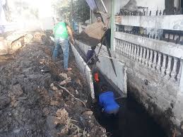 U ditch adalah produk beton pracetak untuk kepentingan saluran air (drainase) di jakarta. Pemasangan U Ditch Beton Untuk Drainase Di Jakut Asal Asalan Media Transparancy