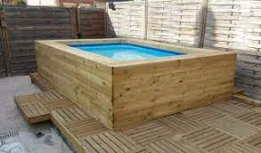 Voir plus d'idées sur le thème piscine, piscine palette, piscine et jardin. Bonjour Je Viens D Acquerir Une Piscine Tubulaire De Marque Intex Et Je Souhaiterai Habillage Piscine Hors Sol Piscine Tubulaire Rectangulaire Piscine Palette