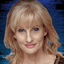 Hidden Doors, Secret Rooms: Eubanks, Jamie: 9781482356182: Amazon.com: Books