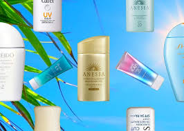 Original set kao biore smooth uv perfect milk spf 50 + pa++++ 40 ml sunscreen for face and body with original sakura compressed hand towel. 18 Best Japanese Sunscreens For Every Skin Type