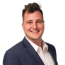 Did you hear the news? The University of Akron is now the official  university of the Cleveland Browns! The strategic partnership expands  Cleveland Browns internship opportunities to students across…