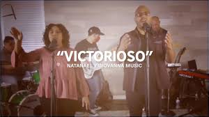 Victorioso (En Vivo)