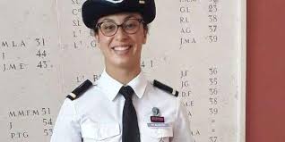 Der dax (abkürzung für deutscher aktienindex) ist der bedeutendste deutsche aktienindex. Joggeuse Fauchee A La Base Aerienne De Mont De Marsan Son Pere Temoigne