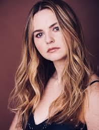 Cristina Miller's Instagram, Twitter & Facebook