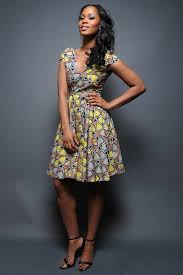 Créations de mode africaine, de linge de maison en tissu africain traditionnel (bazin ou wax) et de bijoux africains en perles de verre et de bronze, ventes d'objets d'art et d'artisanat africain d'afrique de l'ouest. Modeles Pagnes Femmes 51 Remise Www Ak Hel Com