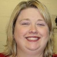 Jennifer Simoneau's Instagram, Twitter & Facebook