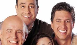 Everybody Loves Raymond: A Comprehensive Look At The Iconic Sitcom-