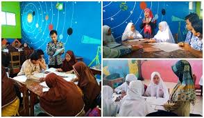 Yak ini lanjutan ceritaku dimana setelah berita tentang saya pernah berhubungan dengan grace di aula memang beredar begitu cepat, tidak hanyak itu. Mts Negeri 11 Tasikmalaya