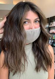 Amanda Ager's Instagram, Twitter & Facebook