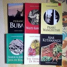 Raw mtl = di translate langsung dari raw menggunakan mesin translate. Jual Kiblat Buku Utama Paket Roman Sajarah Sunda By Yoseph Iskandar Buku Novel 9 Buku Terbaru Juni 2021 Blibli