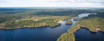 It has land borders with the counties of kalmar to the southeast, jönköping to the southwest, örebro to the northwest, and södermanland to the northeast. Skogsstyrelsen Ostergotlands Distrikt