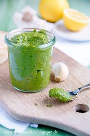 Schnell Gemacht Rezept Fur Spinat Pesto Spoon And Key Rezepte Pesto Rezept Pesto