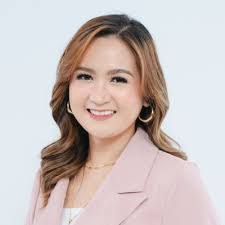 Carol Passmore's Instagram, Twitter & Facebook