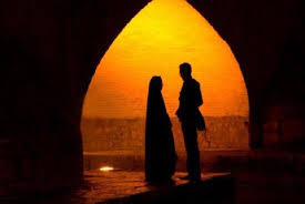 Rasulullah saw, bersabda, jika seorang wanita terima kasih seorang istri kepada suami akan membuat suami semakin mencintainya. Para Suami Hati Hati Dengan Dosa Dosa Ini