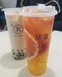 Repost Foodiefromtoronto Melange De Fruits I Pride Myself In Being A Bubbletea Connoisseur I Usually Pick M Bubble Tea Supplies Bubble Milk Tea Bubble Tea
