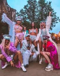 Shrine On Instagram Who S Your Festival Squad Tag Them Wearing Our Fav Shopeasytiger Festivalseasonhurryup Festival Wear In 2020 Musikfestival Kleidung 80er Partyoutfit Kostume Karneval