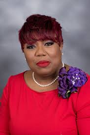 Effie Dillard's Instagram, Twitter & Facebook