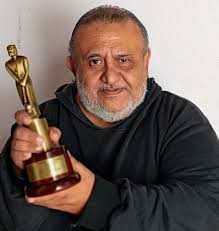 Este premio reconoce 35 años de trabajo y trayectoria”