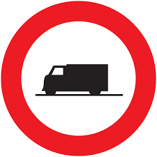 D'une manière générale, les véhicules de transport de marchandises avec un poids total autorisé en charge (ptac) de il existe par ailleurs des interdictions complémentaires de circuler à certaines dates et à certains horaires : Panneaux De Circulation Interdit Aux Poids Lourds Seton Belgique