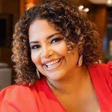 Ramona Epps's Instagram, Twitter & Facebook