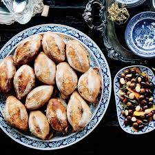 Add the salt, pepper, onion, tomato, parsley, potatoes and sausage. How To Throw A Portuguese Tapas Party Food Wine