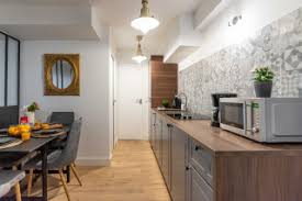 Petit Cuisine Photos Et Idees Deco De Cuisines Janvier 2021 Houzz Fr