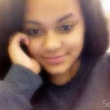 Eva Provost (@EvaThaDiva)