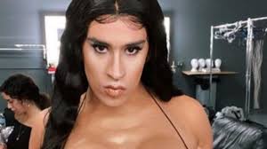 Bad bunny el conejo malo, puerto rico (caquetá). Bad Bunny Se Viste De Mujer Para Protagonizar Video De Una De Sus Nuevas Canciones Tu Nota
