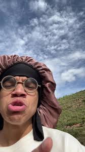 Instagram Slideshow Etiquette: One Picture Rule for Relationships