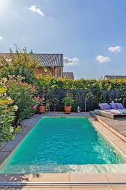 Pinterest Claudiagabg In 2020 Swimming Pools Mini Pool Pool