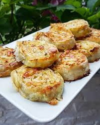 iftar sofrasi icin harika bir borek tarifim var kabak peynir ve dereotu birlesimi ile harika bir borek oluyor co yemek tarifleri yemek lezzetli yemekler