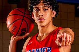 Abraham Viera's Instagram, Twitter & Facebook