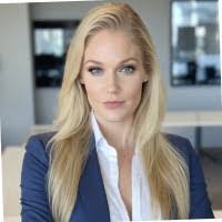 Johanna Bryan's Instagram, Twitter & Facebook